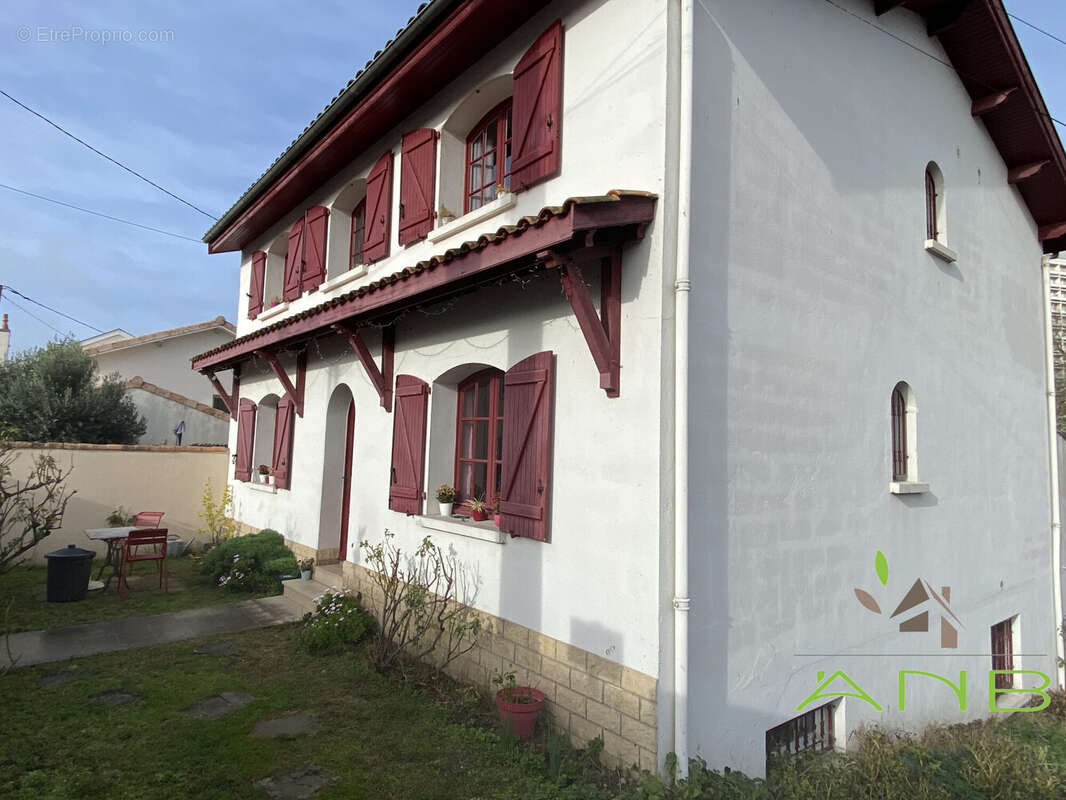 Maison à BEGLES