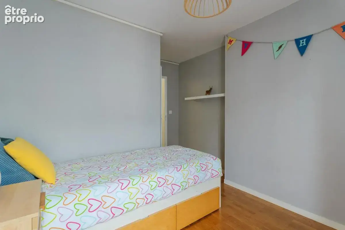 Appartement de 6 pièces de 103 m² à Livry-Gargan - photo 9