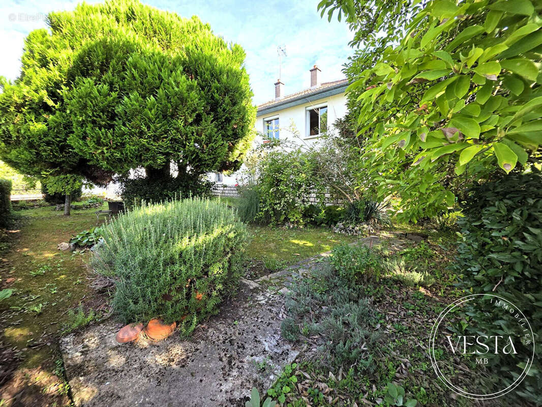 Maison à CHALON-SUR-SAONE