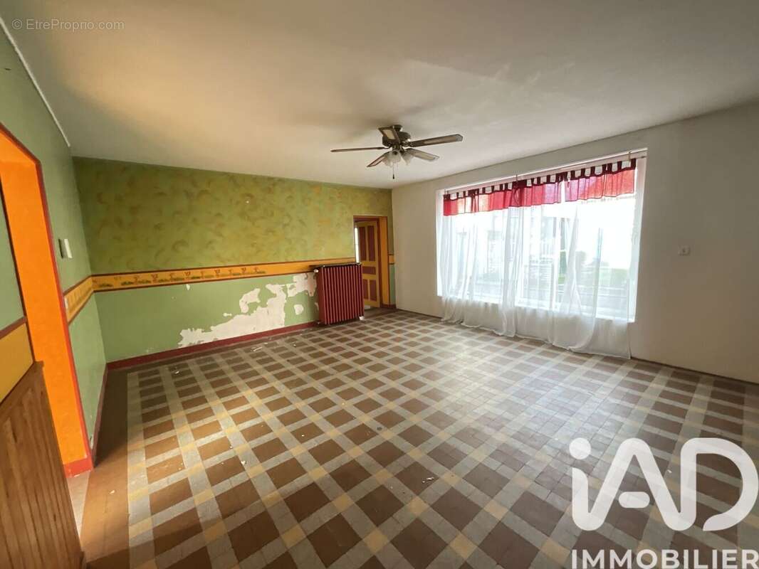 Photo 2 - Maison à MILLAC