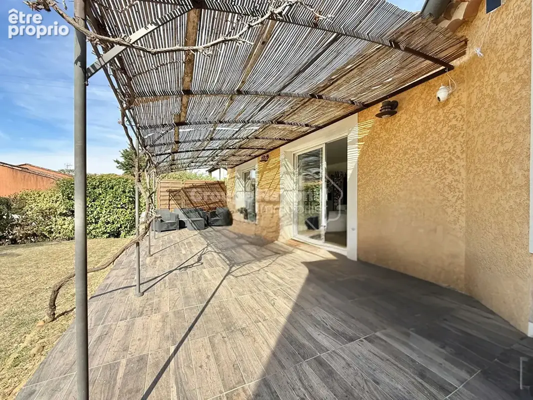 Villa contemporaine avec piscine sur grand terrain arboré, Montfrin - photo 13