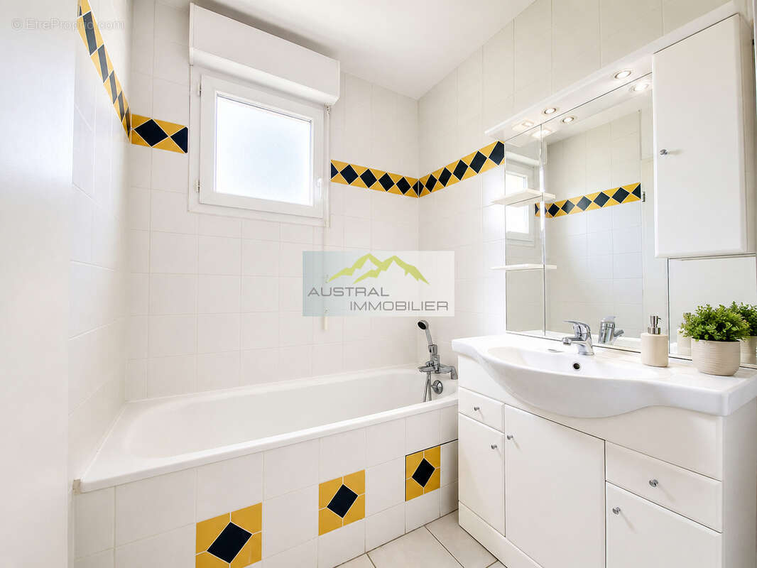 Appartement à LA MOTTE-SERVOLEX