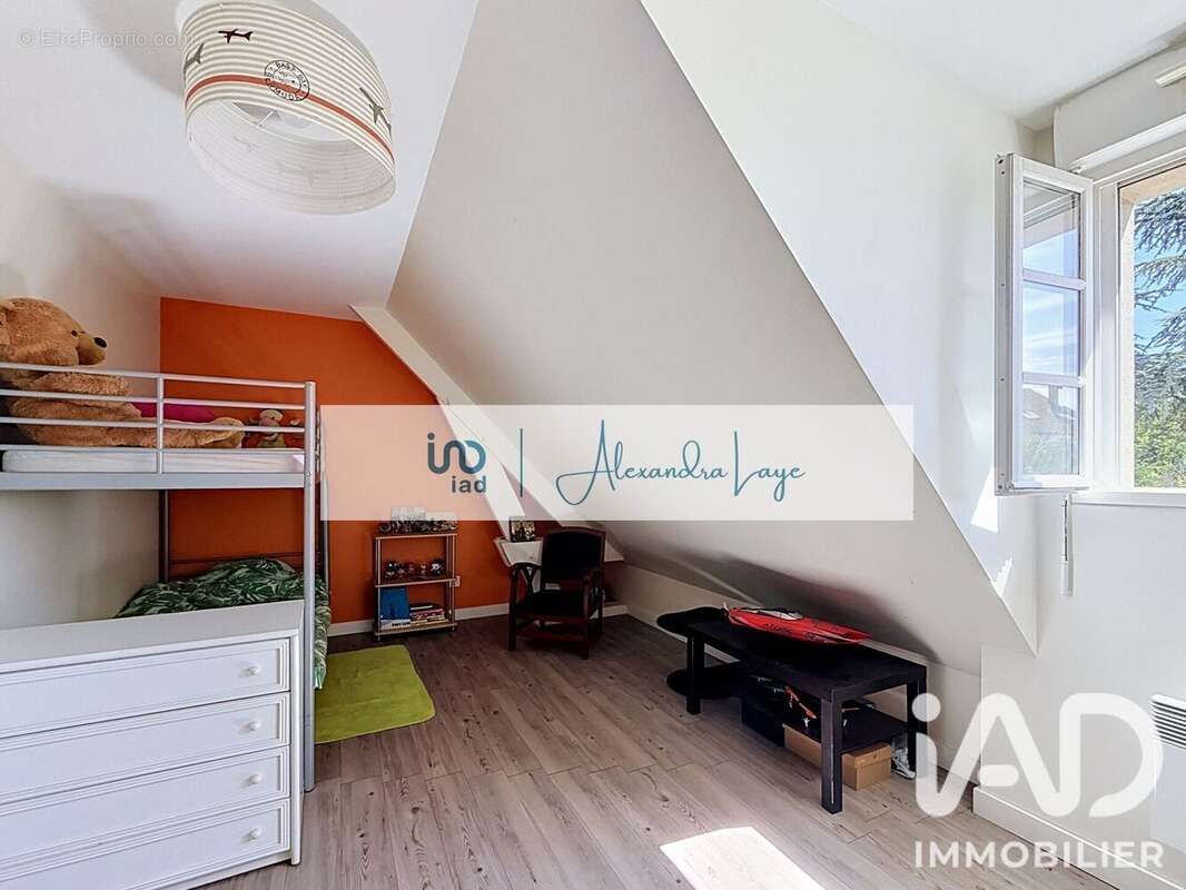 Photo 9 - Maison à LES ECRENNES
