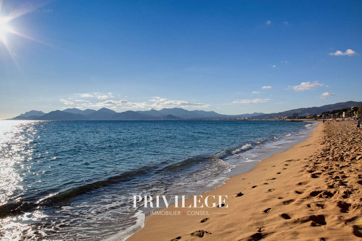 Appartement à CANNES
