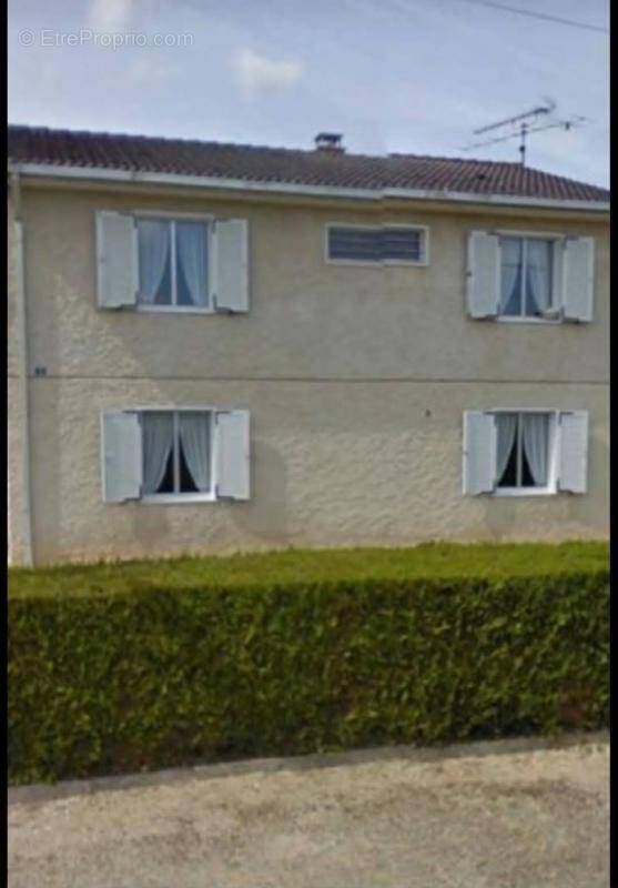 Maison à LOUZE