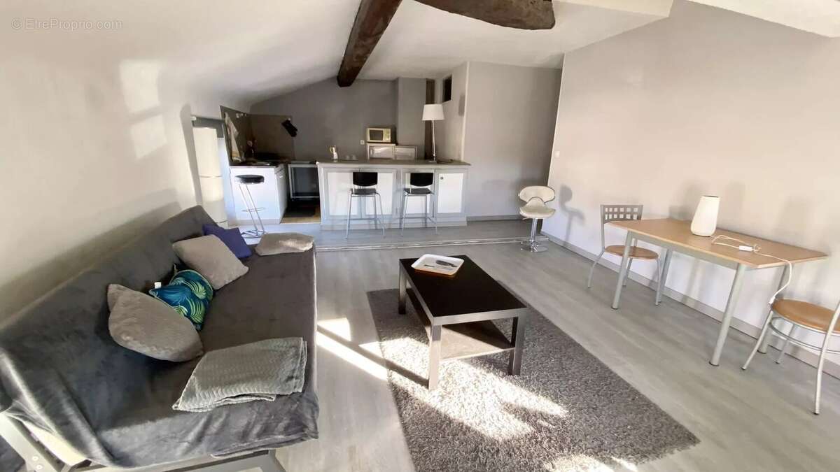 Immeuble de rapport sur boulevard à Carpentras - photo 4