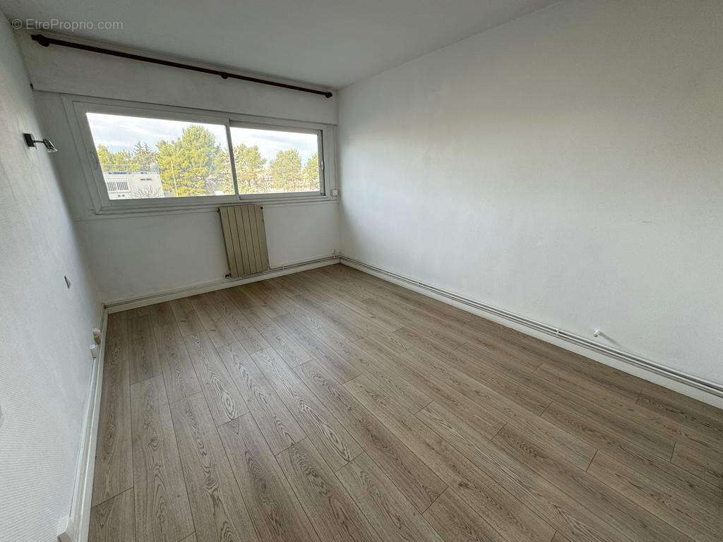 Appartement à MARSEILLE-9E