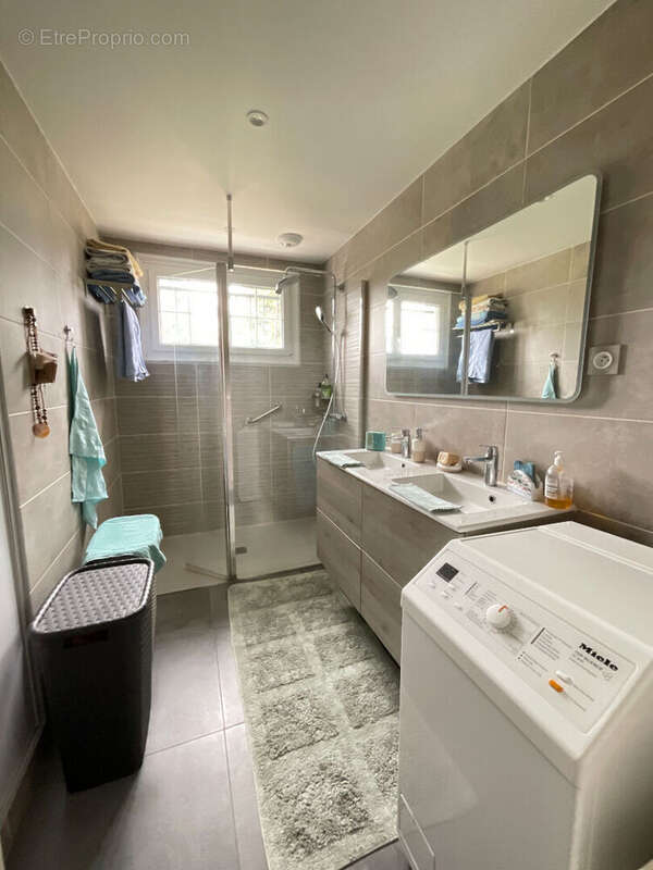 Maison à COURDIMANCHE