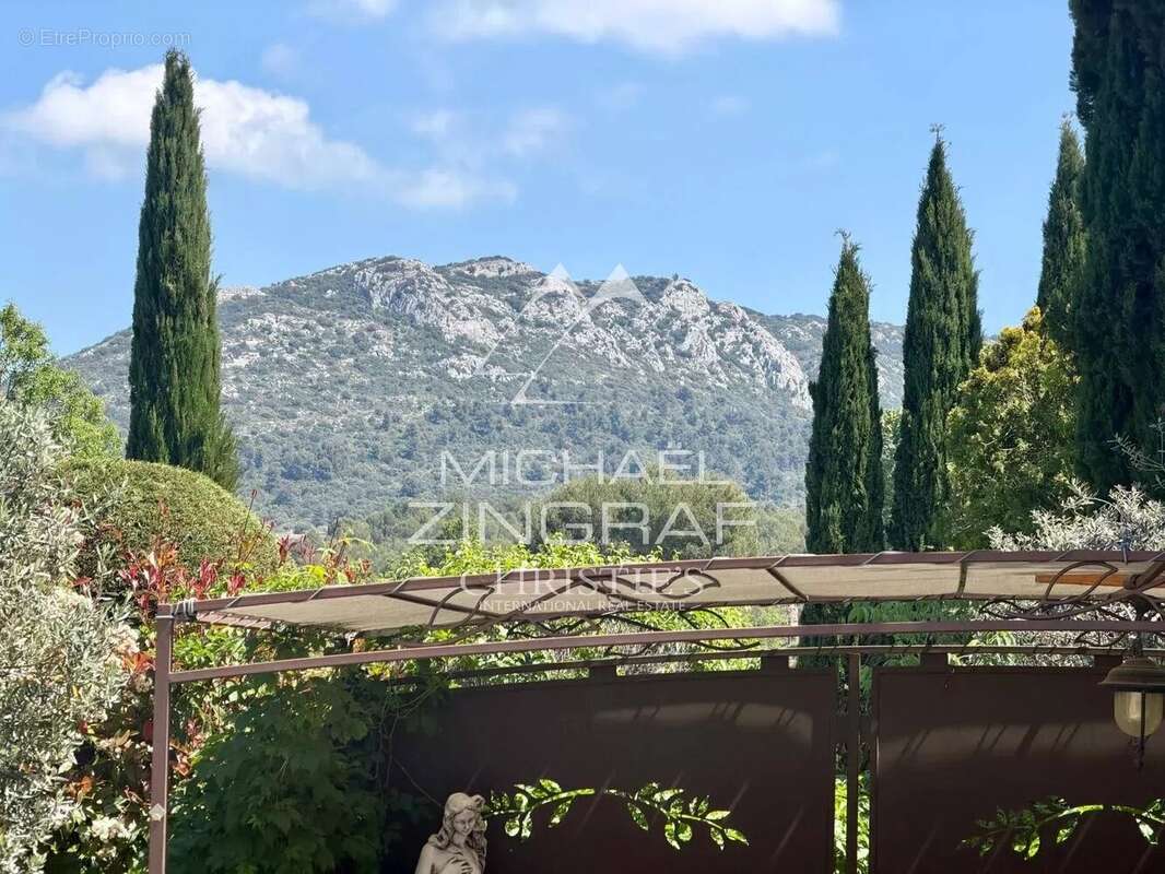 Maison à AIX-EN-PROVENCE
