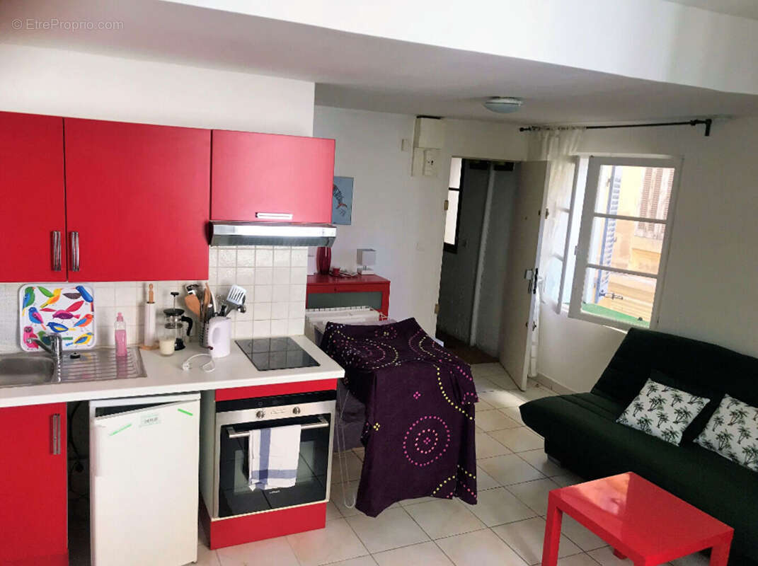 Appartement à MARSEILLE-2E
