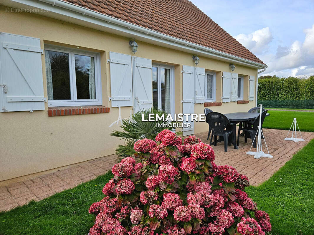 Maison à BUCHY