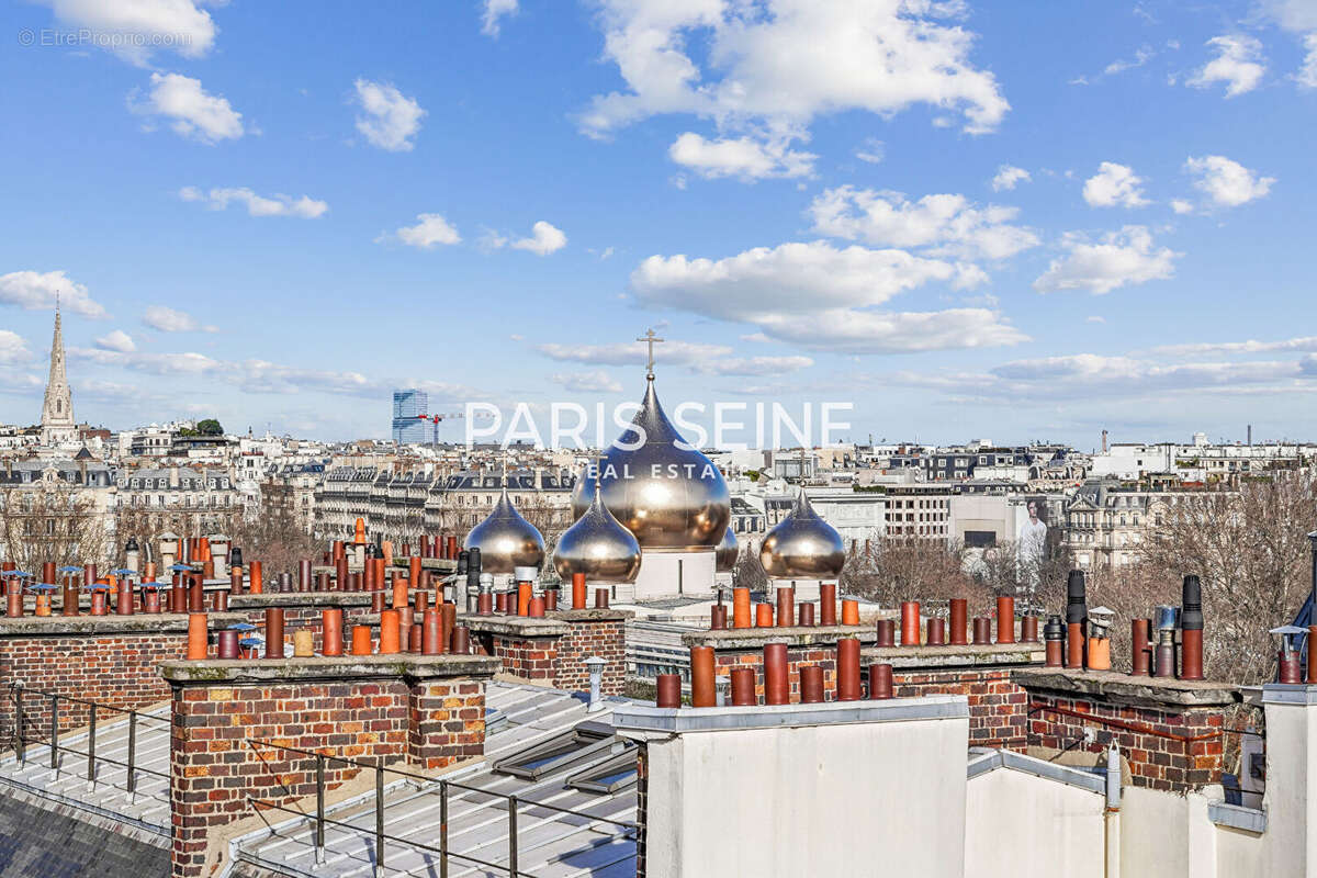 Appartement à PARIS-7E