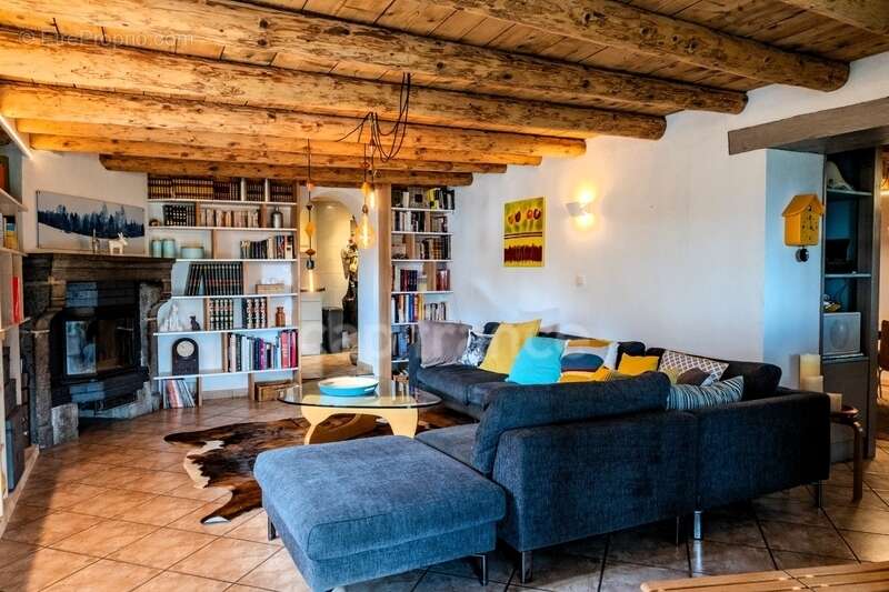 Maison à LES DESERTS