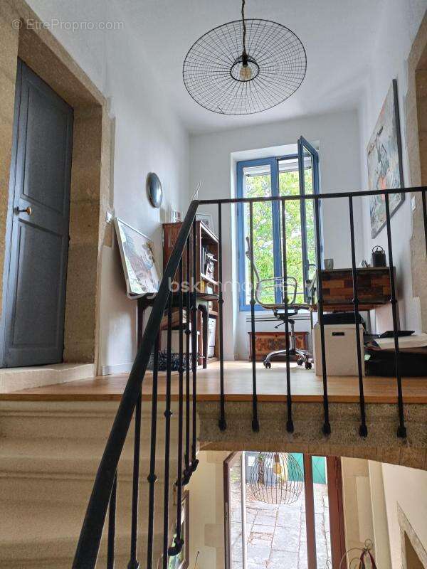 À vendre : Charmante maison de village à Villevieille - photo 9