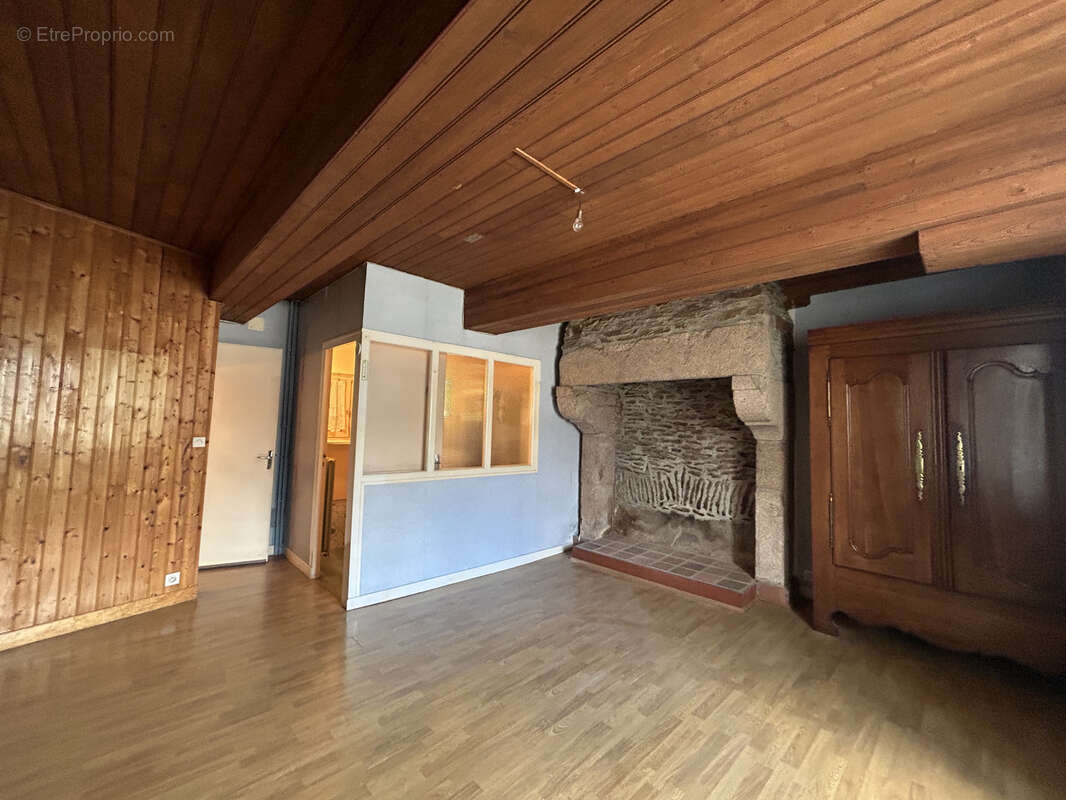A vendre soquet immobilier - maison a renover lehon - dinan - photo 3