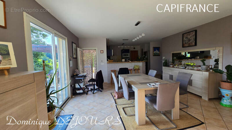 Maison à ISSAMOULENC