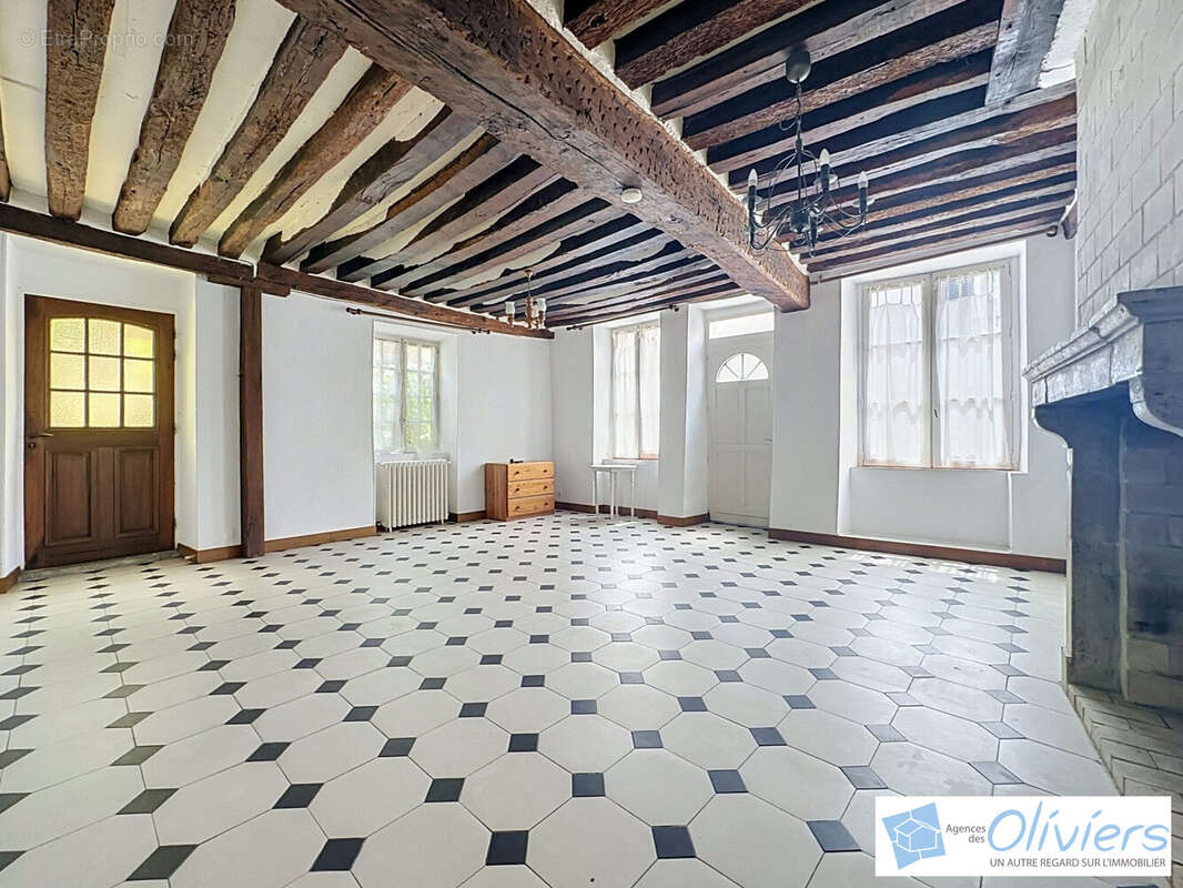 Appartement 90 m² à Chevreuse  - photo 3