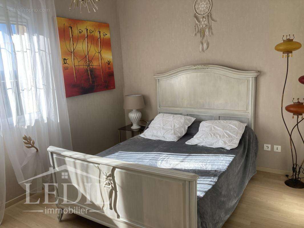 Maison à CASTELCULIER