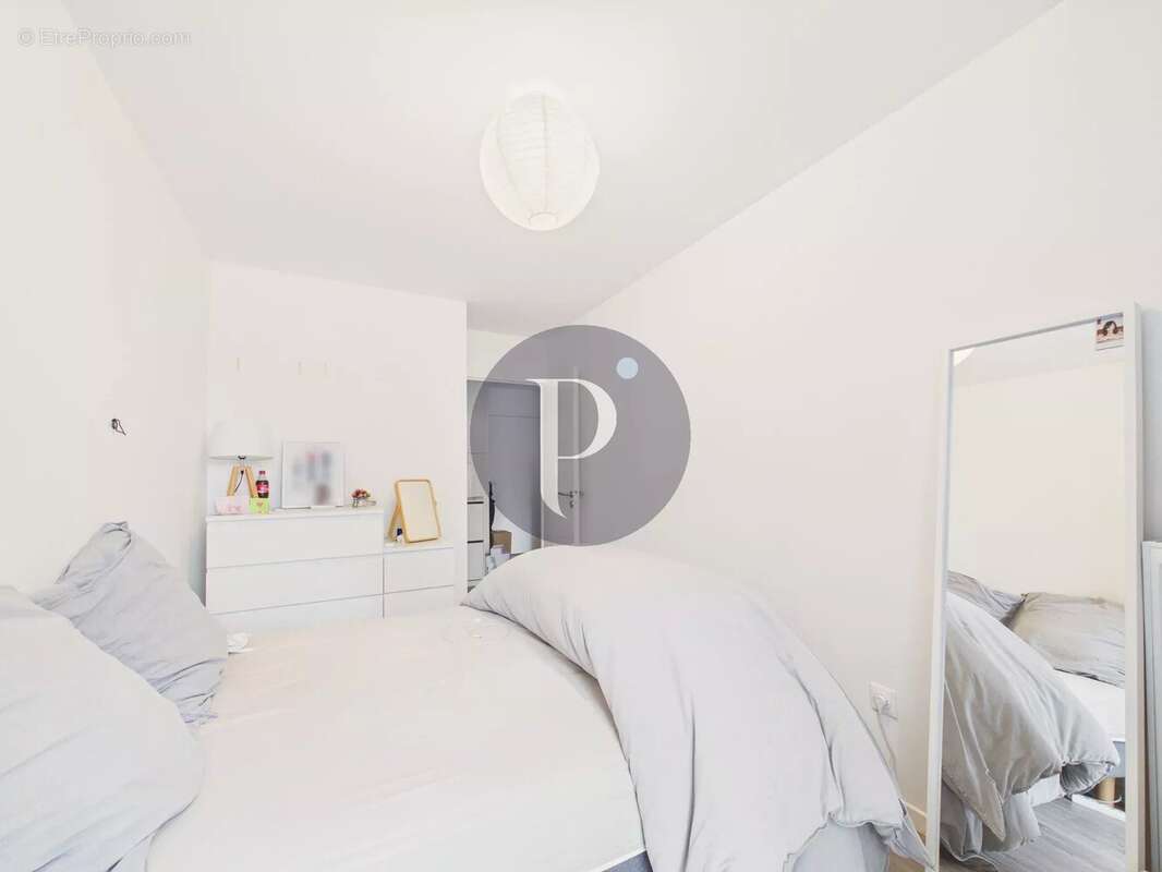 Appartement à FRESNES