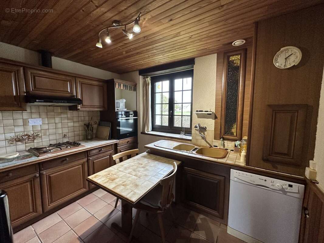 Maison à CHARENTON-DU-CHER