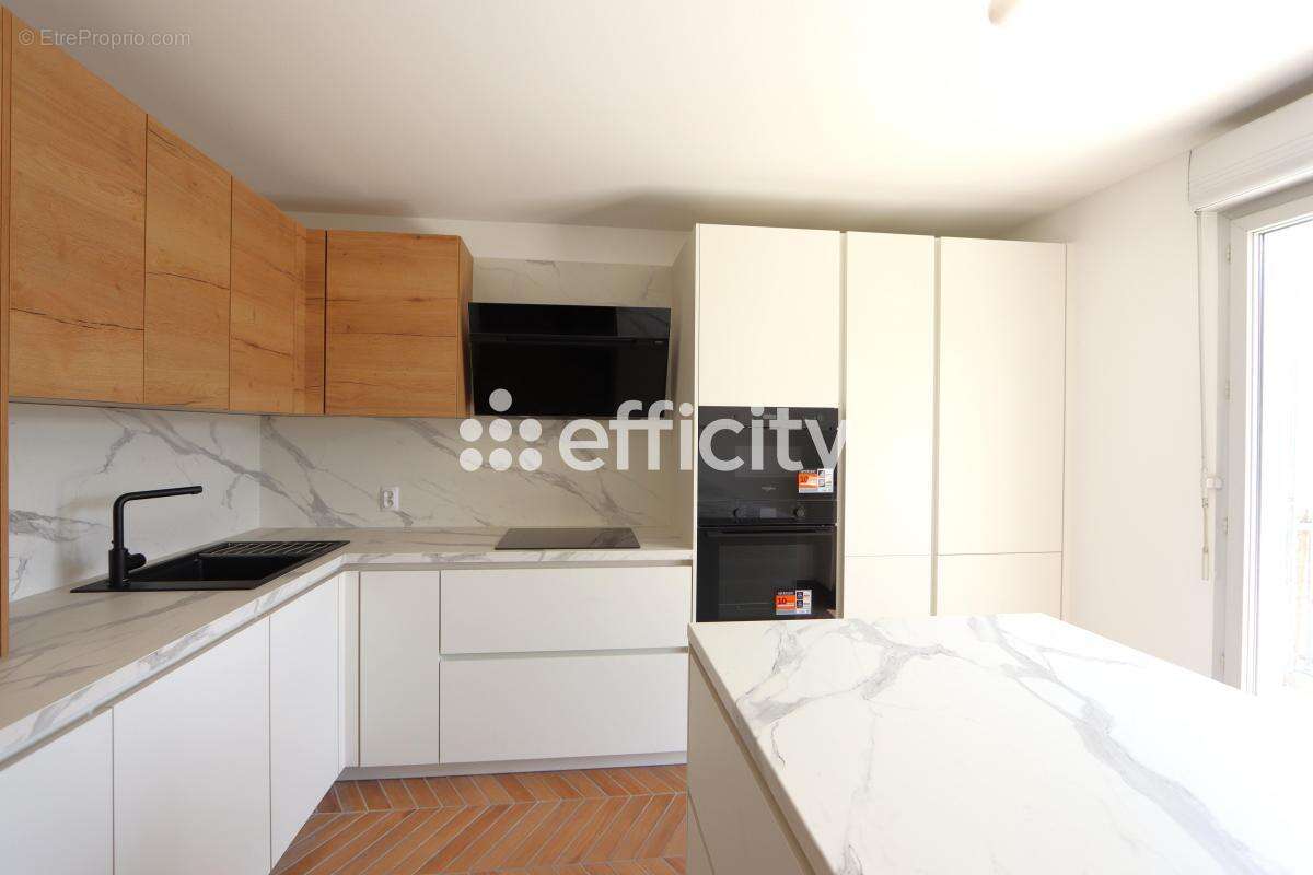 Appartement à LYON-3E