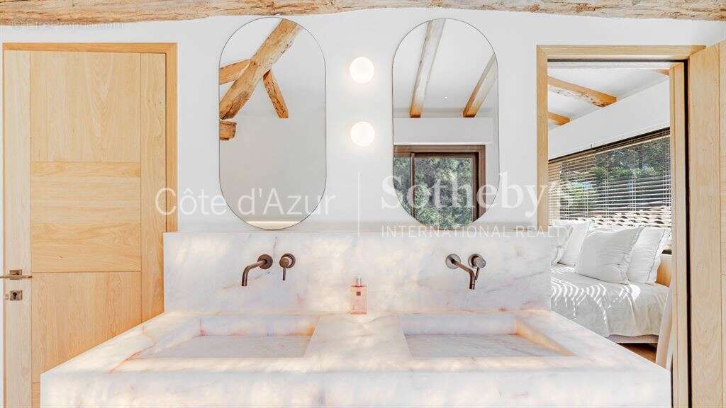 Maison à RAMATUELLE