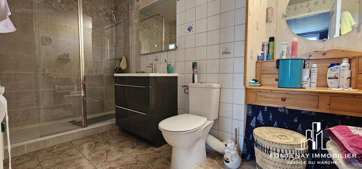 Maison 146 m² à Saint-Hilaire-Des-Loges  - photo 7