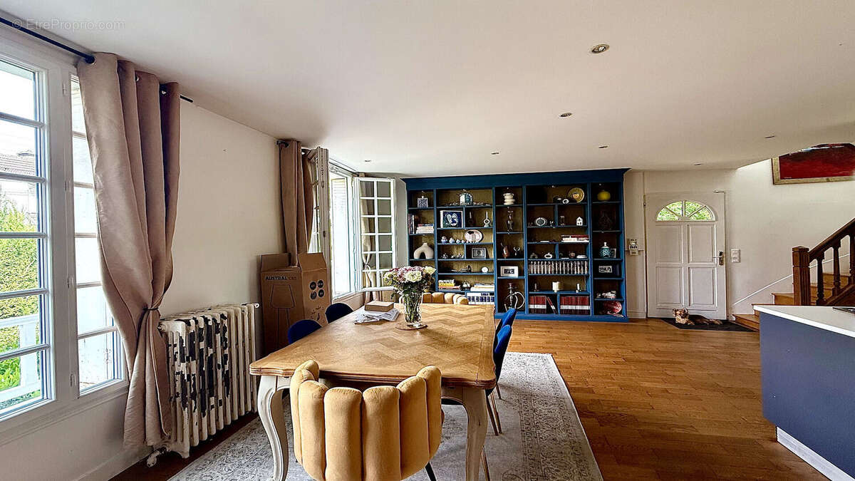 Maison à SOISY-SOUS-MONTMORENCY