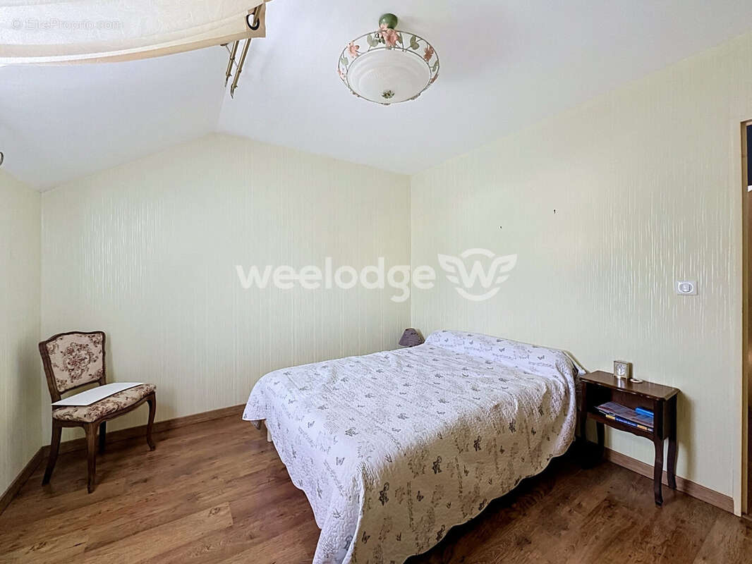 Maison 90 m² à Jouy-Le-Moutier  - photo 6