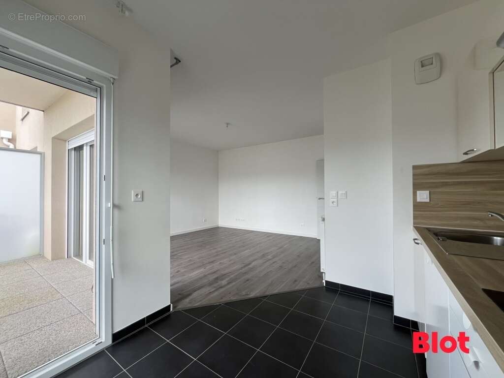 Appartement à CHARTRES-DE-BRETAGNE