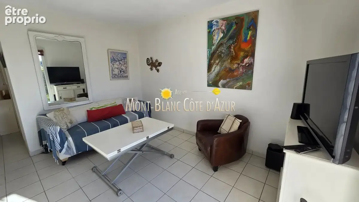 Beau 2/3 pieces en rez-de-jardin  avec garage et piscine dans la residence proche du golf - photo 8