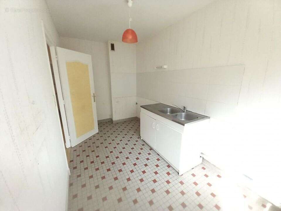 Appartement à HEROUVILLE-SAINT-CLAIR