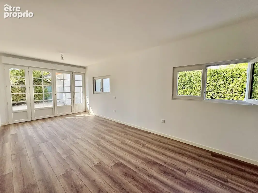 Vaux-sur-Mer - Maison de plain-pied 110 m2, 3 chambres, proche centre - photo 5