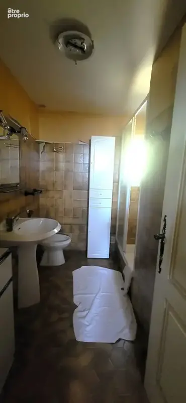 Villa en pierre apparente avec 4 chambres sur 1350m² de terrain. - photo 12