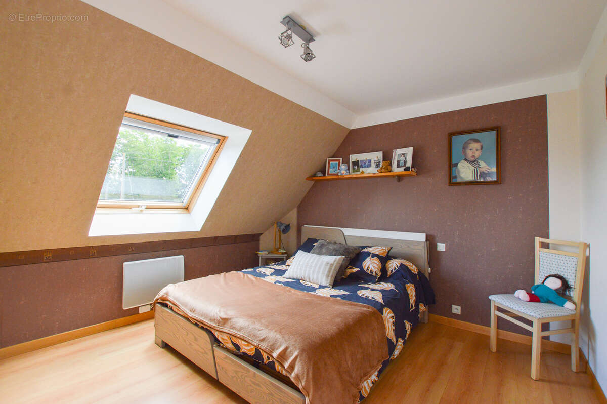 Maison à LOGONNA-DAOULAS