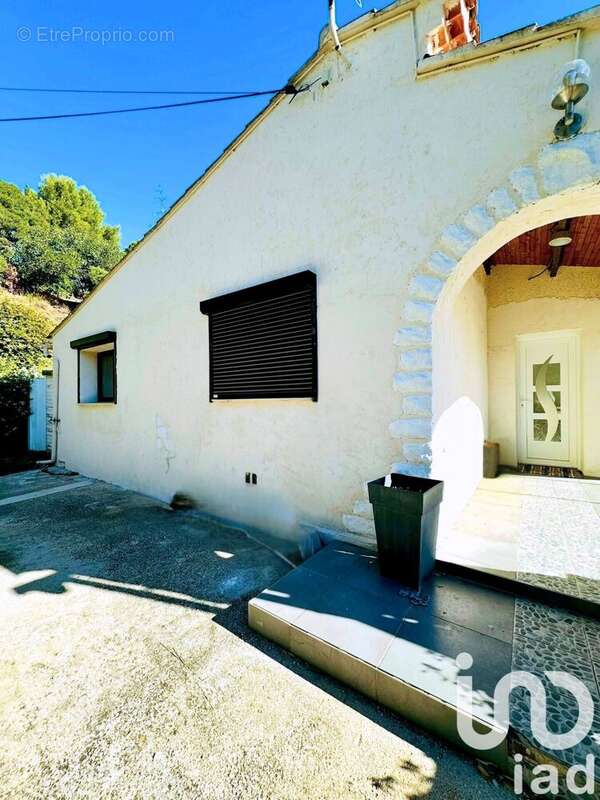 Photo 3 - Maison à BORMES-LES-MIMOSAS