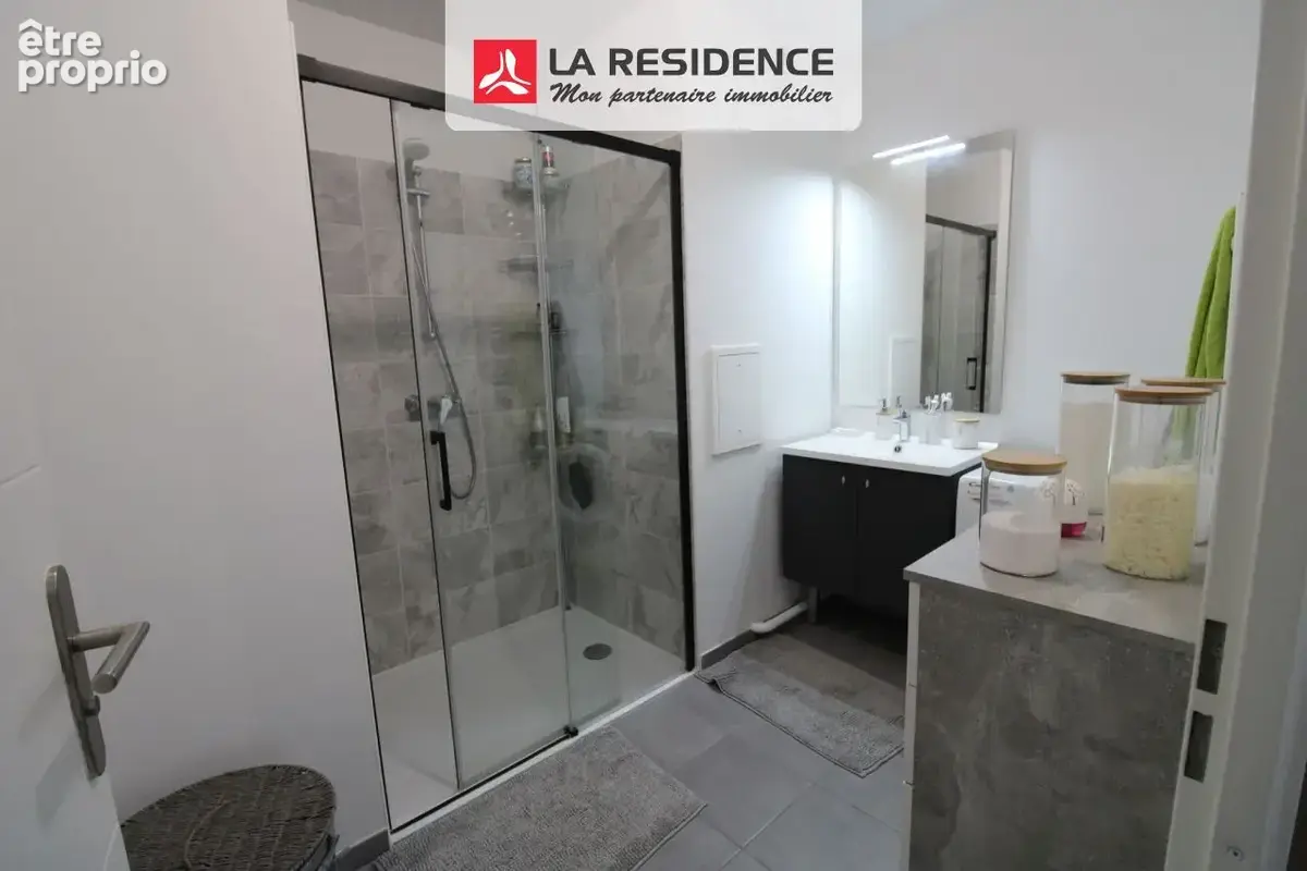 Photo Appartement à Combs-La-Ville au prix de 212 000€