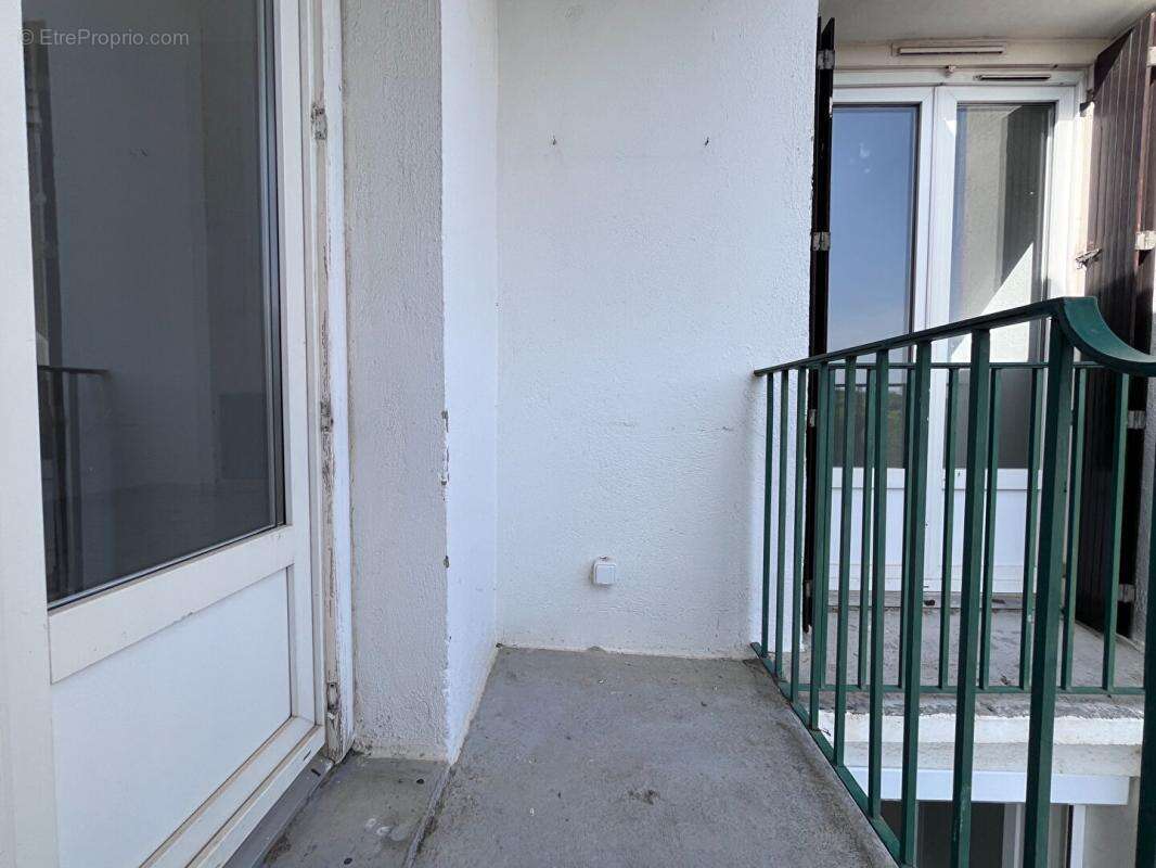 Magnifique appartement T3/T4 de 81 m2 au 4 ème sans ascenseur d'une petite copropriété aux faibles charges - photo 5