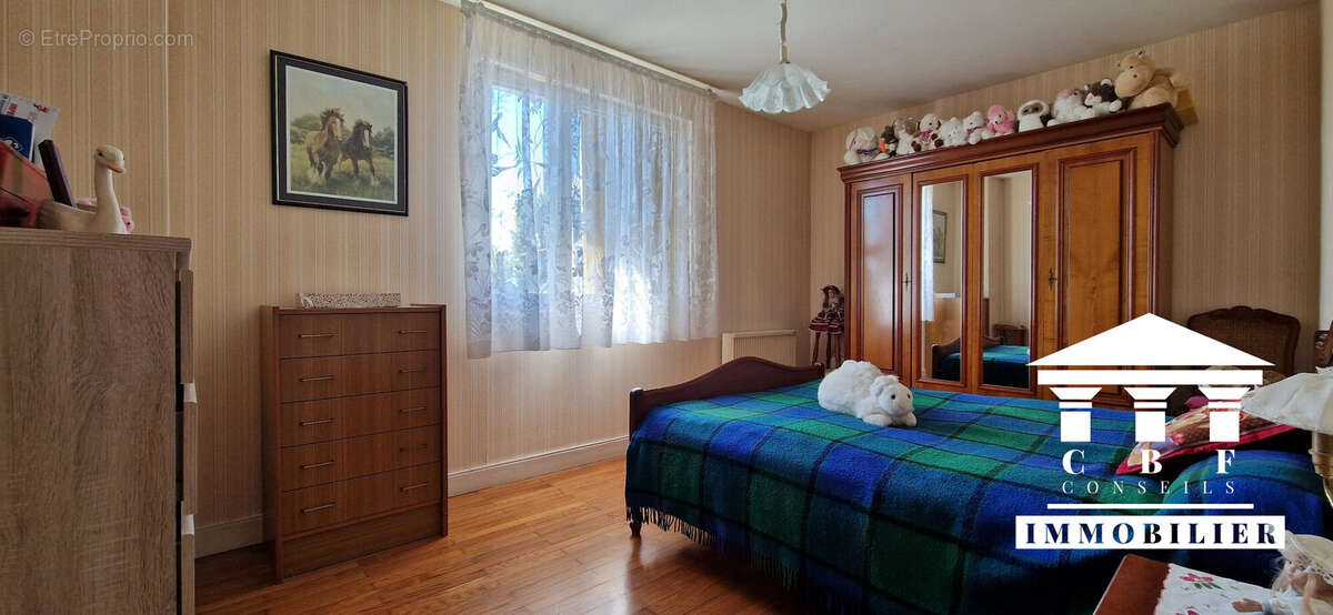 Maison à L&#039;ABERGEMENT-SAINTE-COLOMBE