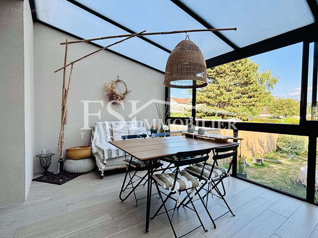 Maison à SAINT-PRIX