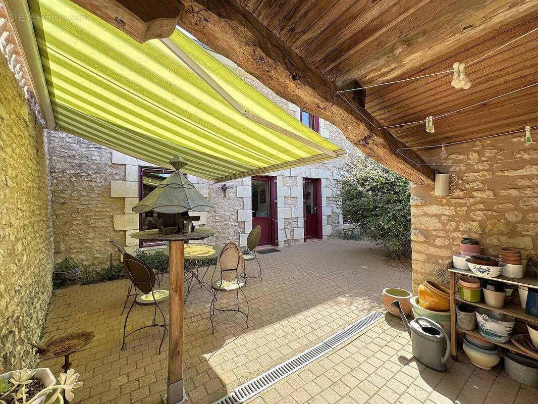 Maison 135 m² à Thouars  - photo 18