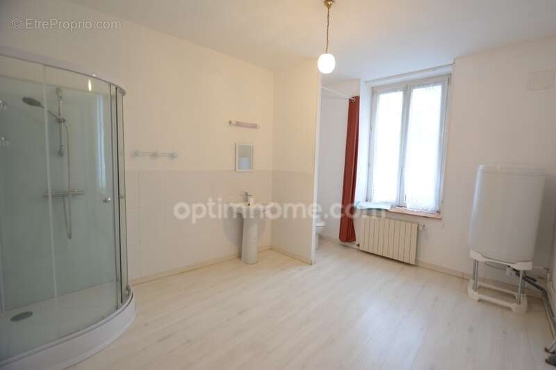 Maison à REMOIVILLE