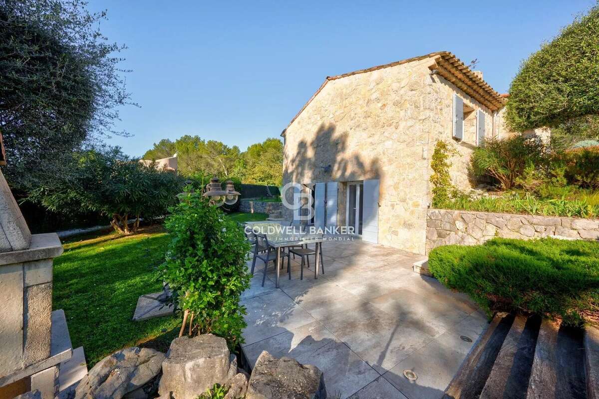 Maison à PEYMEINADE