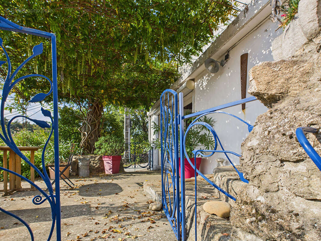 Maison à TOURNON-SUR-RHONE
