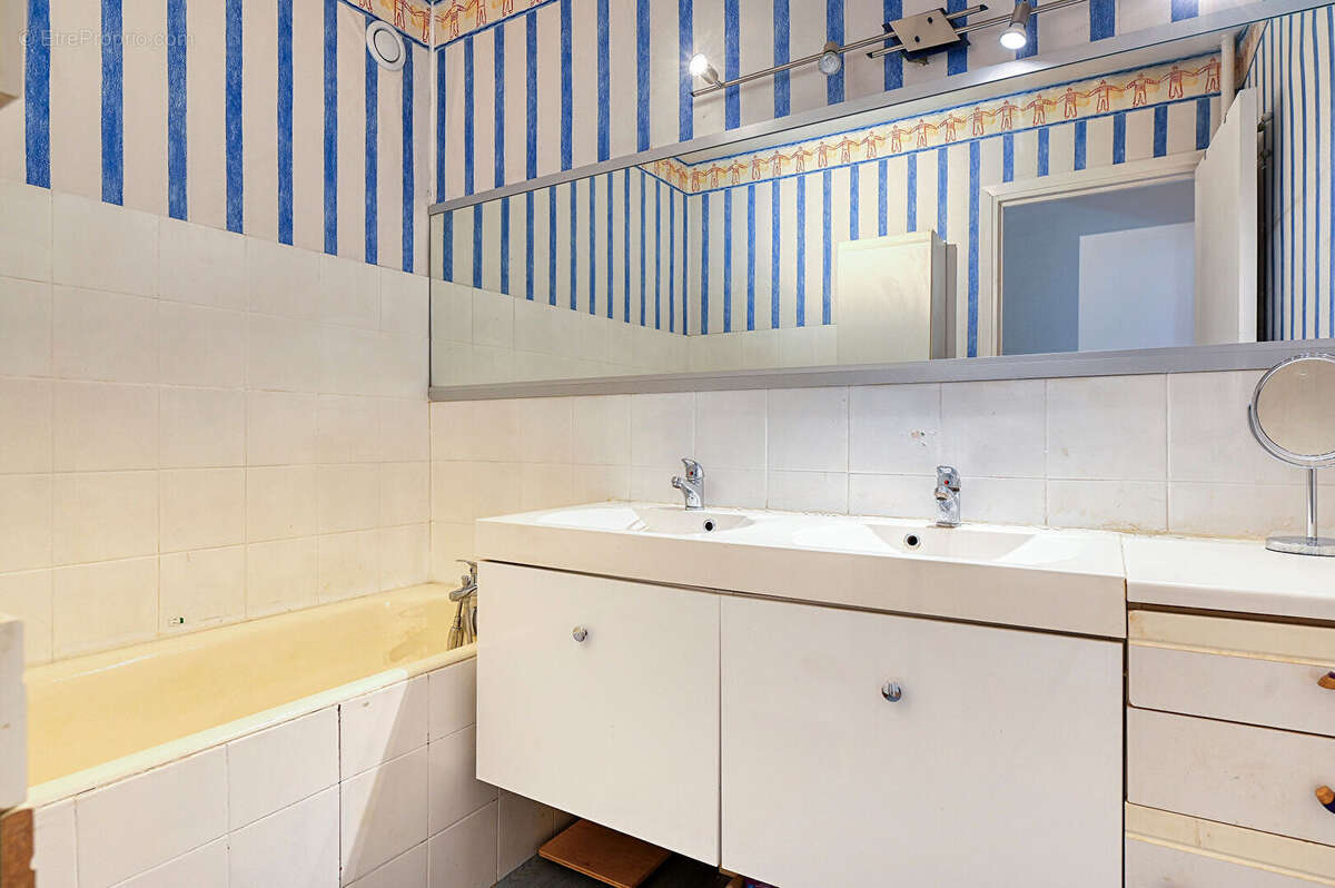 Appartement à VERSAILLES