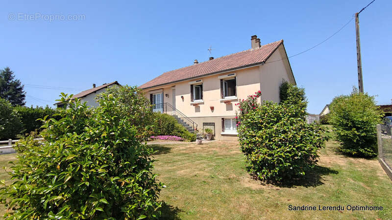 Une maison pensée pour les moments de bonheur en famille, au cœur de la campagne Normande - photo 3