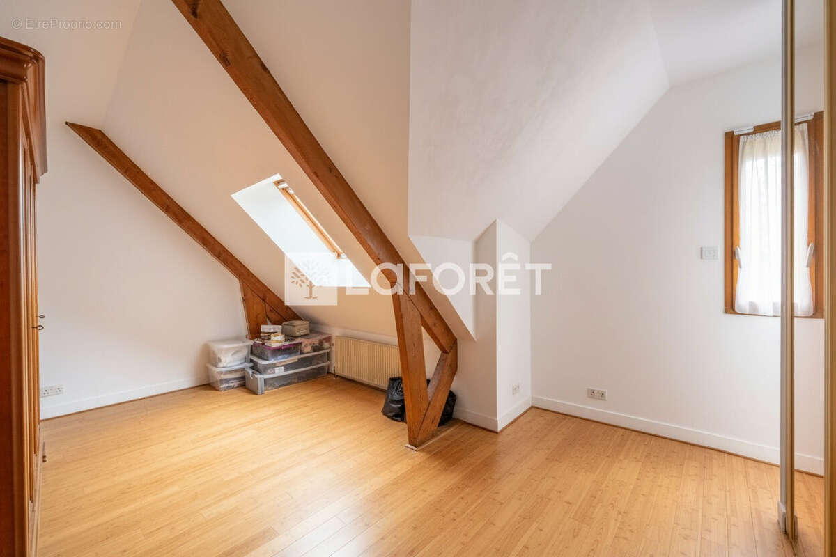 Maison à CONFLANS-SAINTE-HONORINE