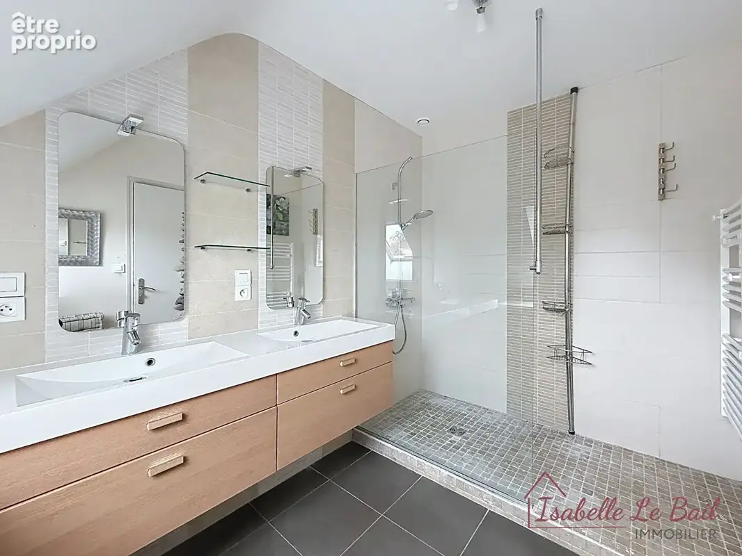 Laille - maison familiale - 5 chambres - belle parcelle - photo 9