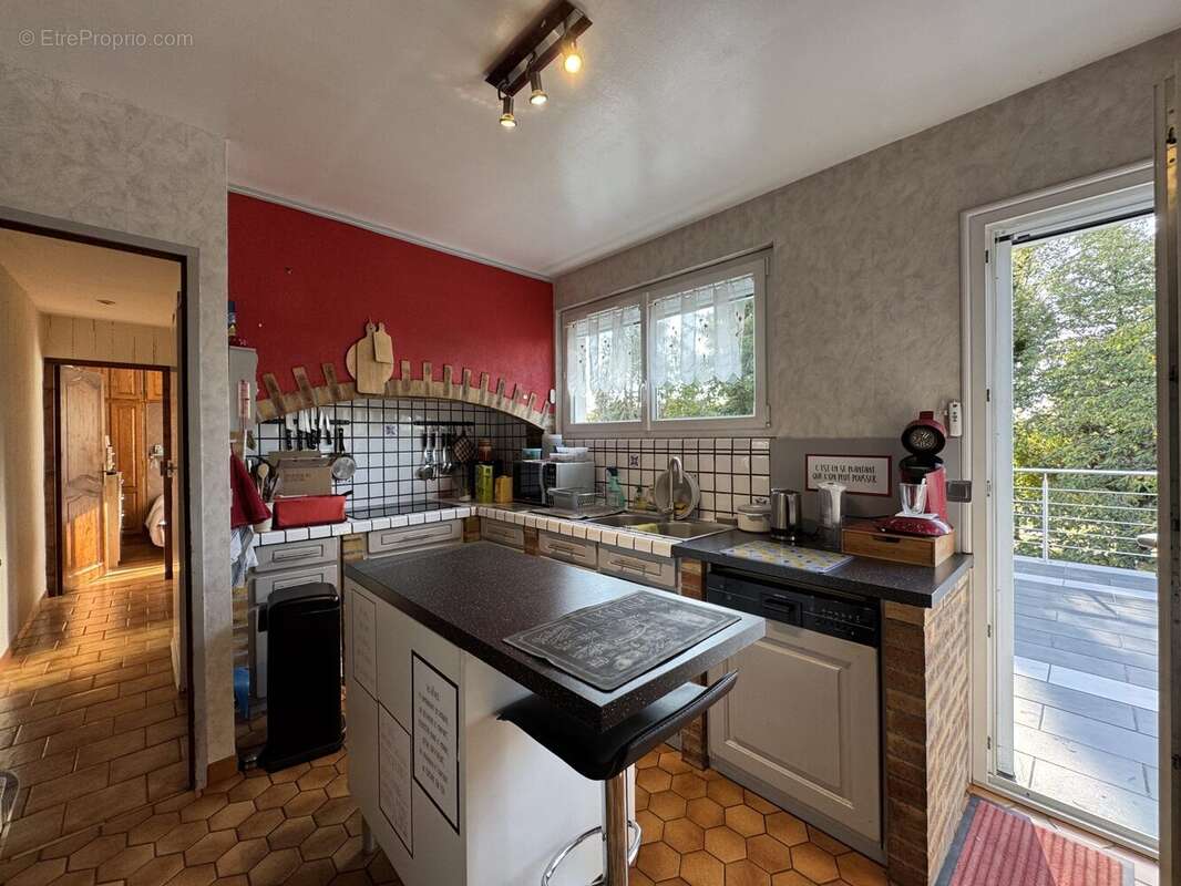 Maison à LA HAYE-MALHERBE