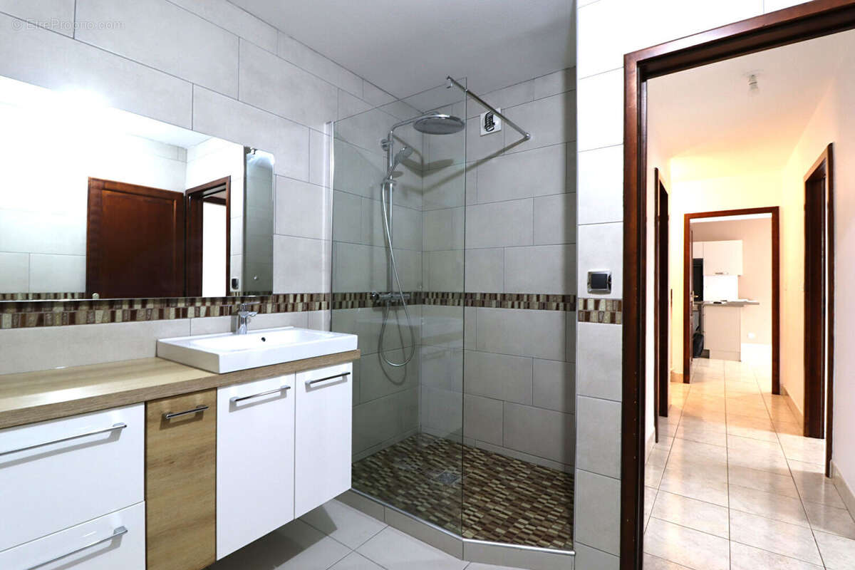 Appartement à AUDUN-LE-TICHE